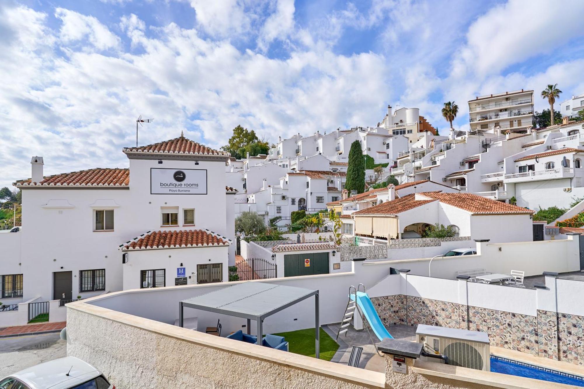 Buriana Beach Nerja Exterior foto